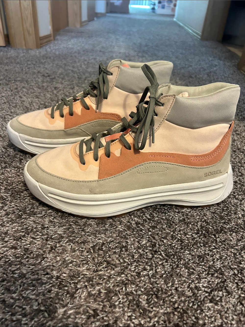 Sorel Women's Ona High-Top Sneakers in Peach, Olive & Cream size 10